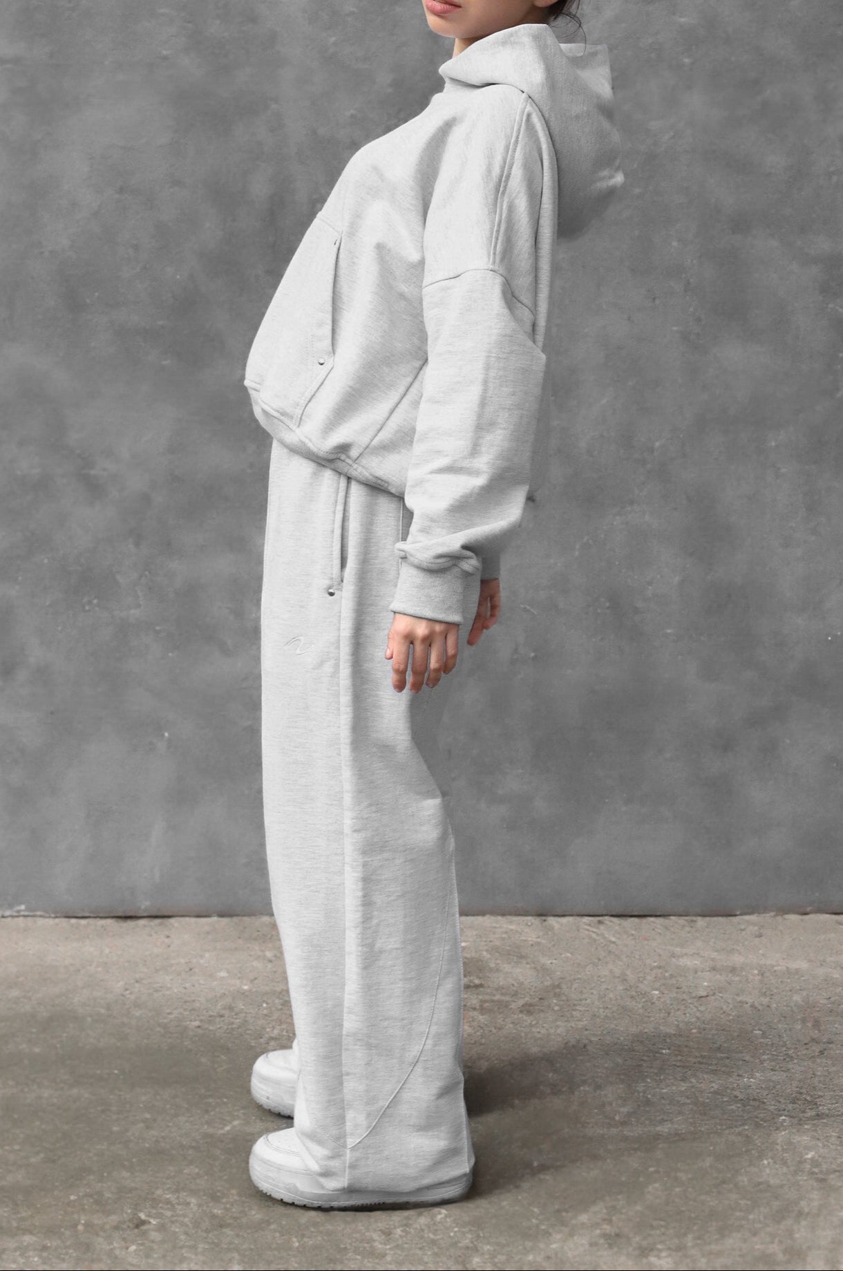 Boxy Fit Hoodie R&E